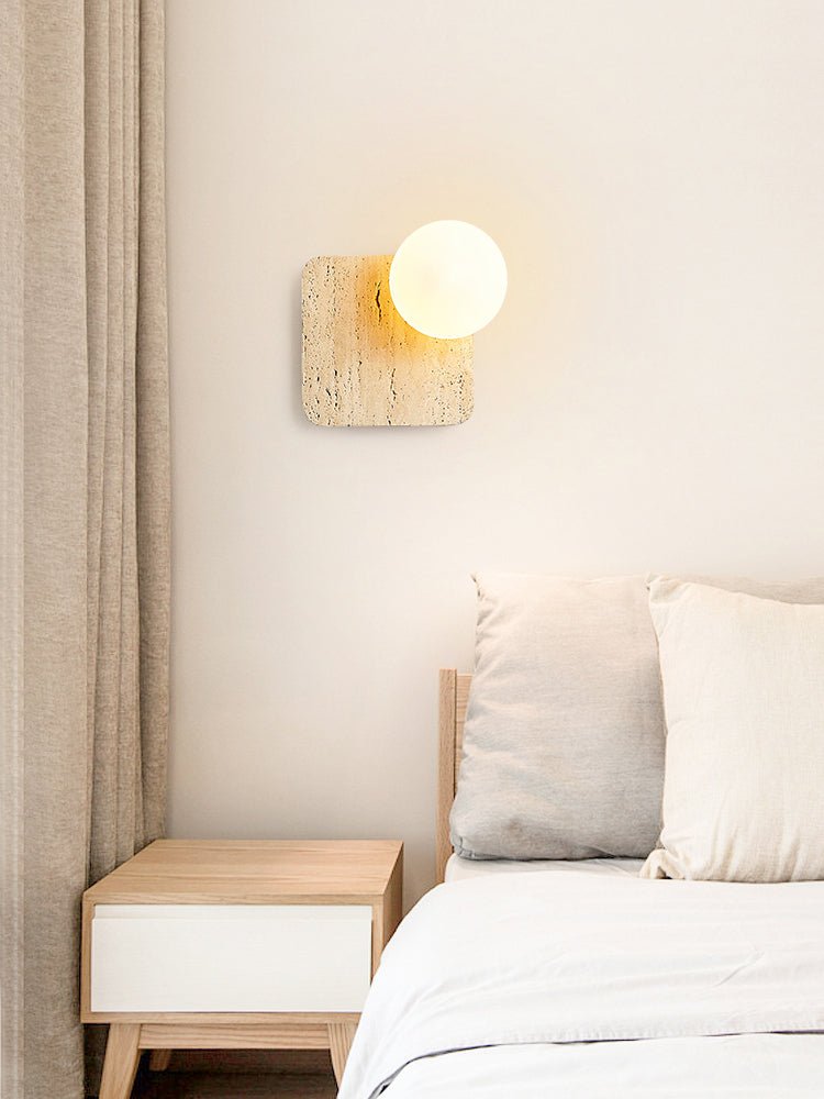 Applique murale moderne Styrkar en Travertin jaune et blanc