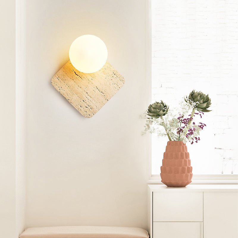 Applique murale moderne Styrkar en Travertin jaune et blanc