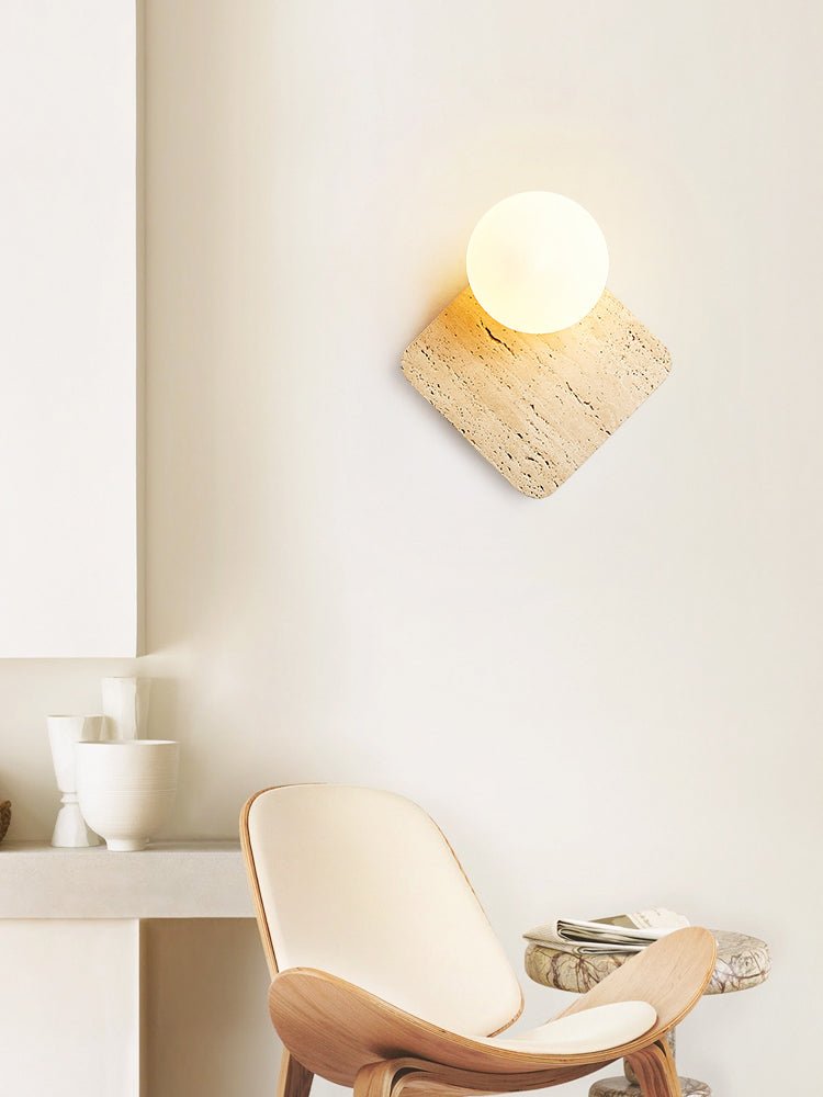 Applique murale moderne Styrkar en Travertin jaune et blanc