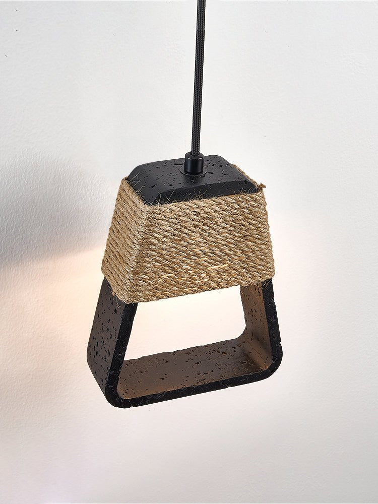 Suspension moderne Seth en Noir travertin