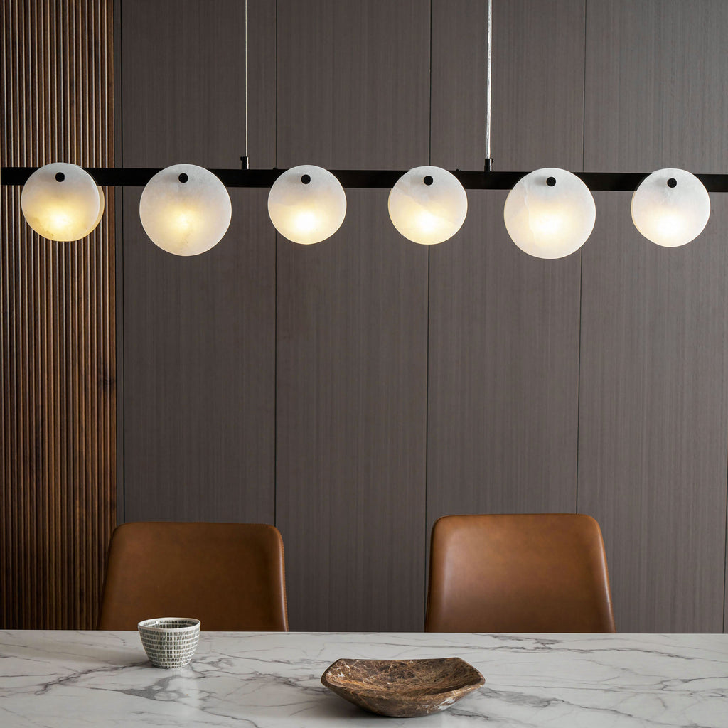 Lustre moderne Enar en Albâtre Laiton et blanc