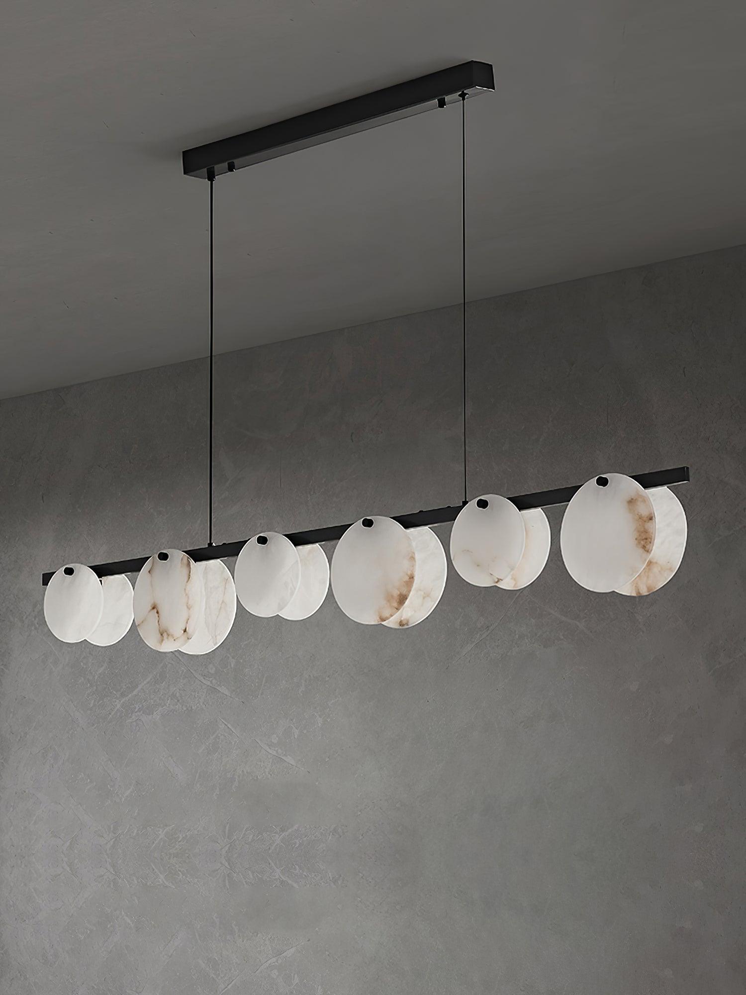 Lustre moderne Enar en Albâtre Noir et blanc