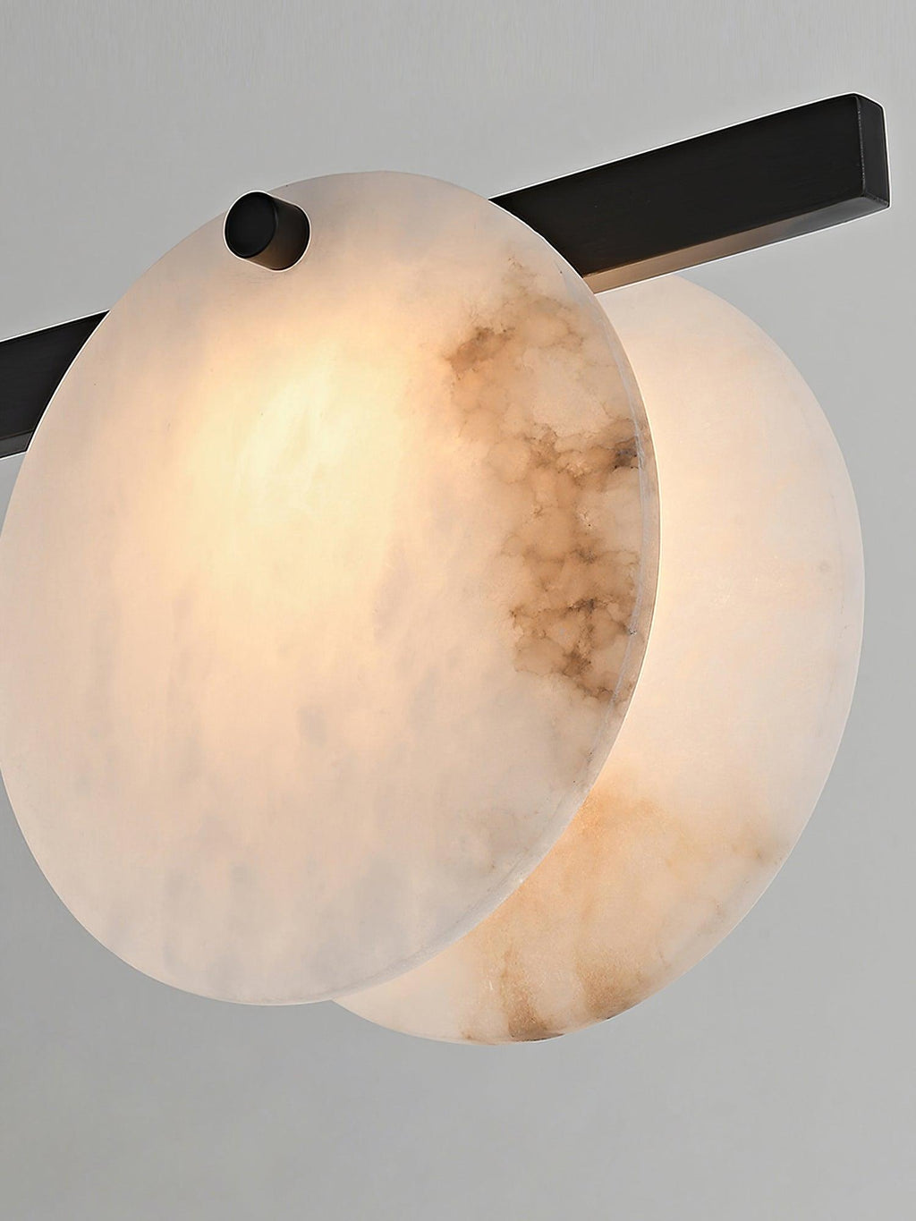 Lustre moderne Enar en Albâtre Noir et blanc