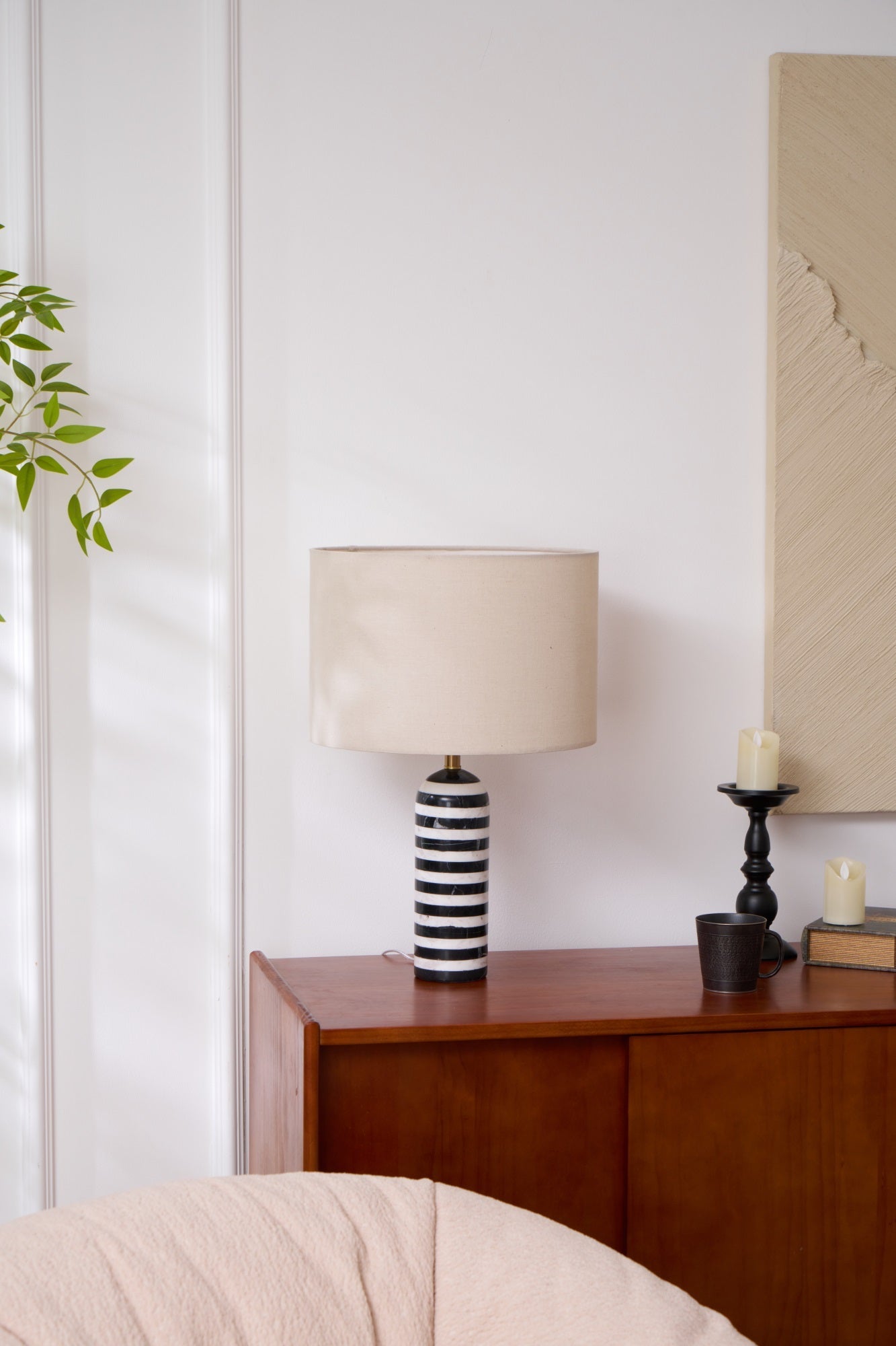 Lampe à poser moderne Gudvard en Marbre Noir et blanc