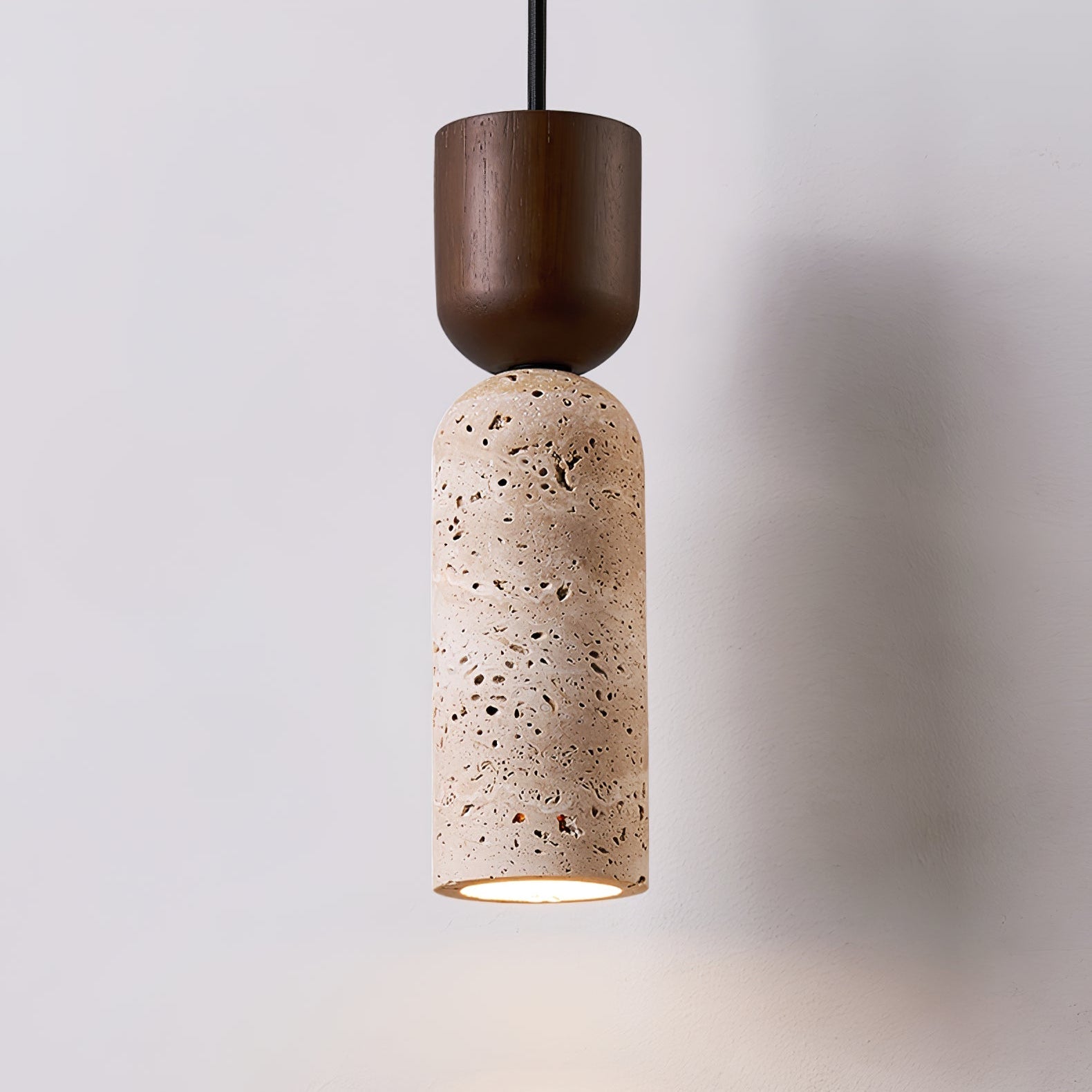 Suspension moderne Edd en Noyer bois et travertin jaune
