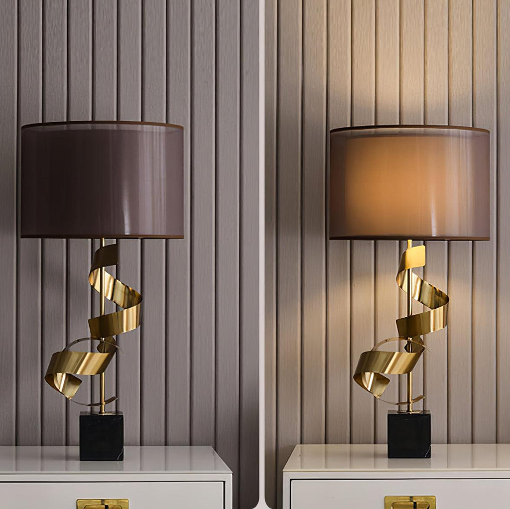 Lampe à poser moderne Rikard en Doré et noir marbre