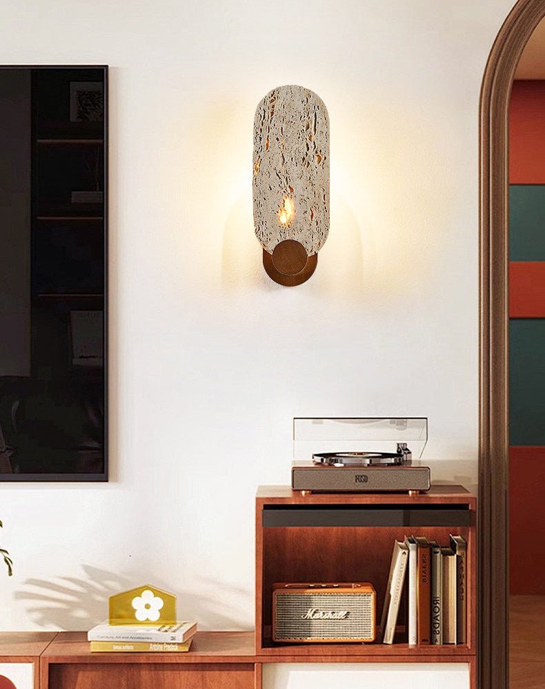 Applique murale moderne Goddard en Travertin jaune et noyer