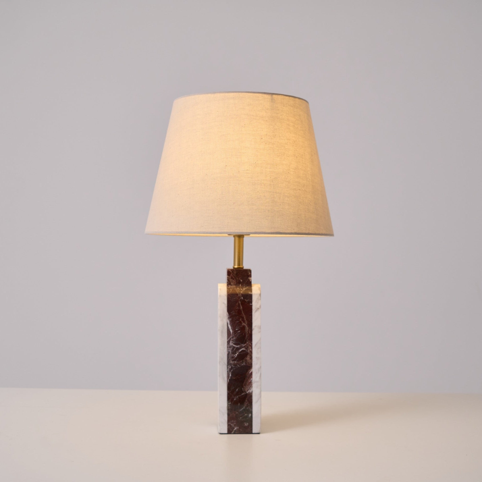 Lampe à poser moderne Steg en Foncé violet marbre