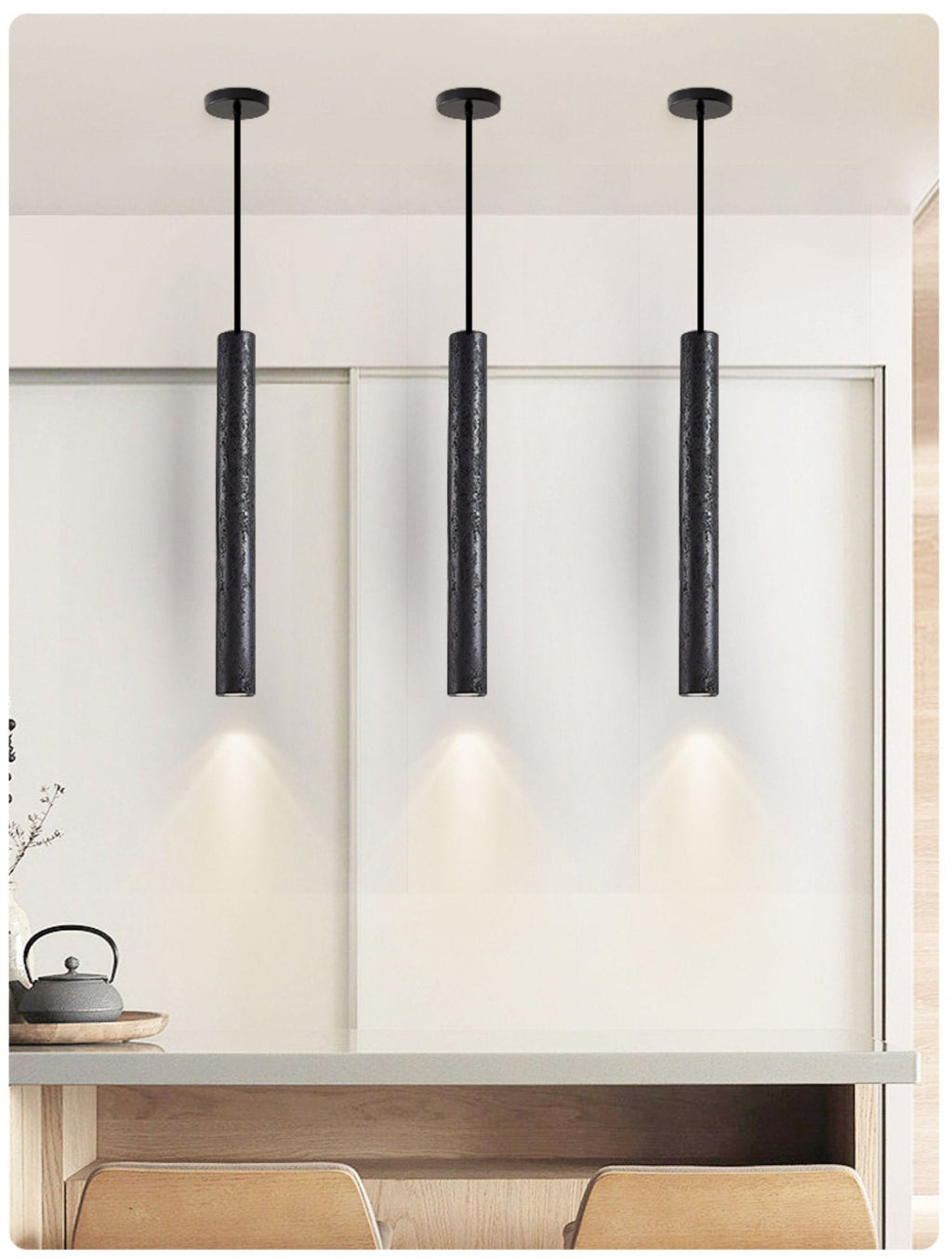 Suspension moderne Stefnir en Noir travertin