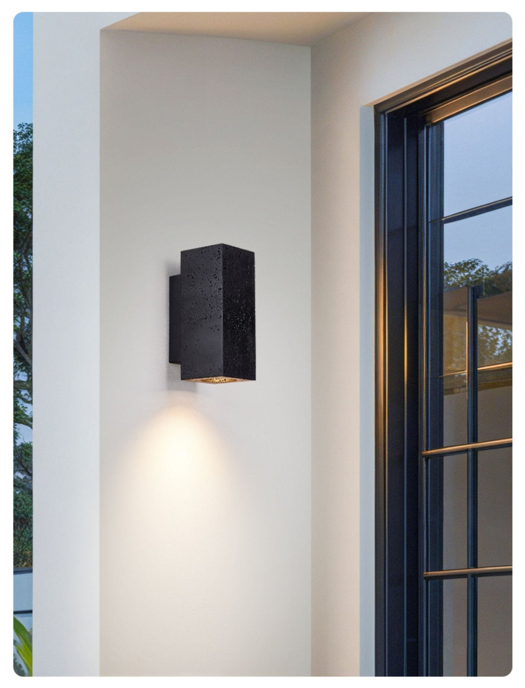 Applique murale moderne Torm en Noir travertin