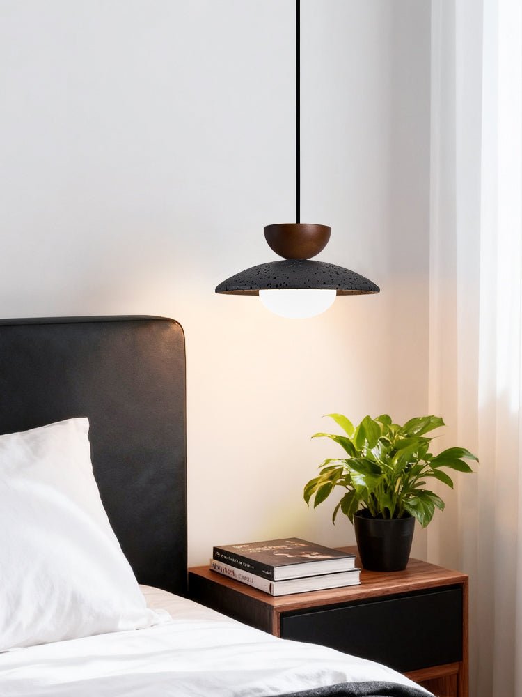 Suspension moderne Hedric en Noyer et noir travertin