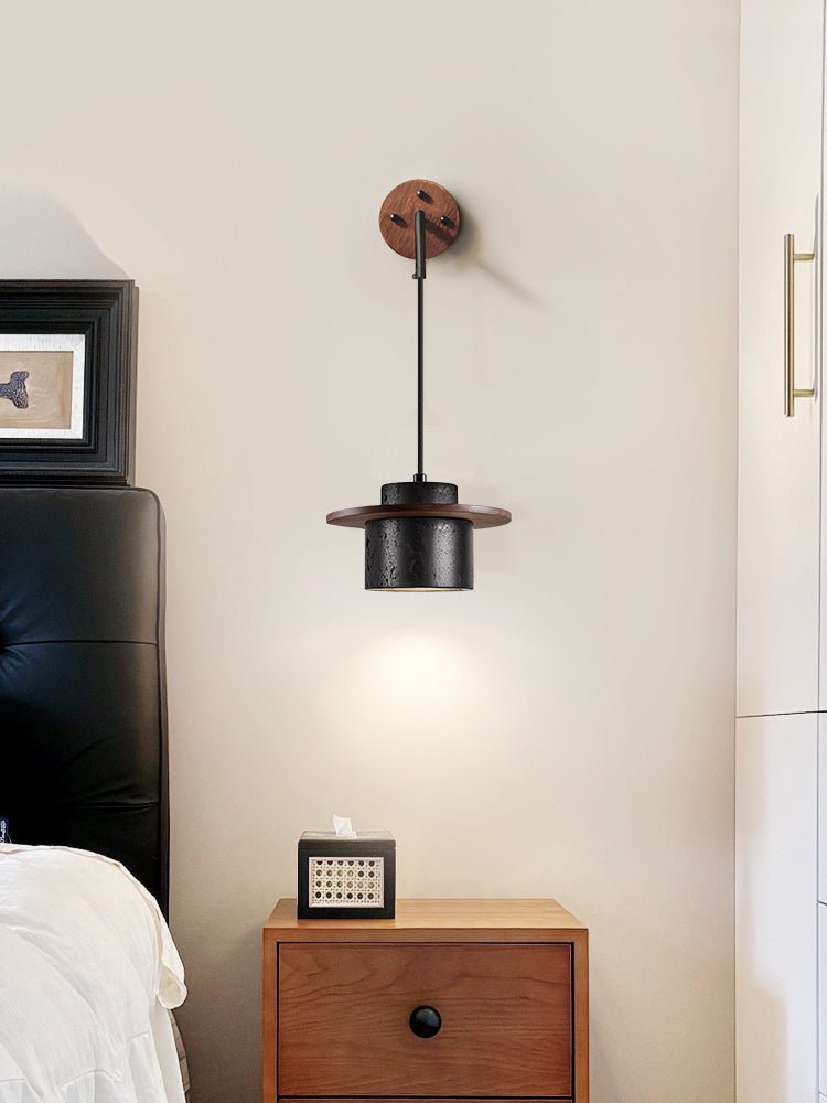 Applique murale moderne Hartley en Noir travertin et noyer bois
