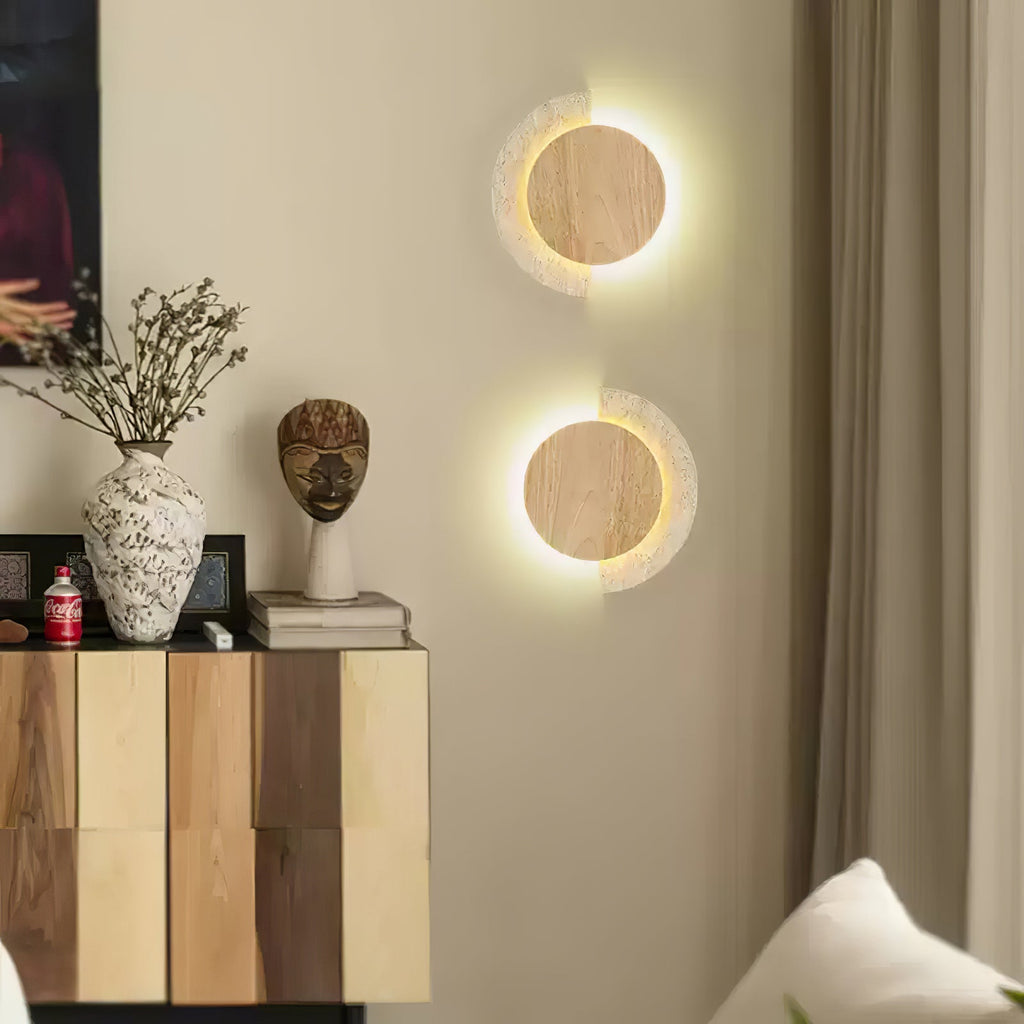 Applique murale moderne Cooper en Travertin jaune et noyer