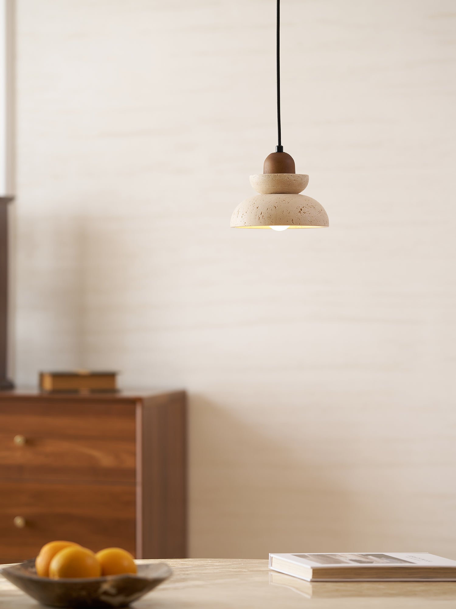 Suspension moderne Dace en Travertin jaune