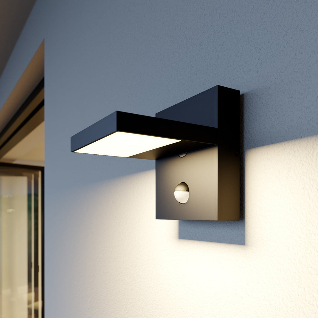 Applique Extérieur LED Compacte avec Détecteur — mise en situation