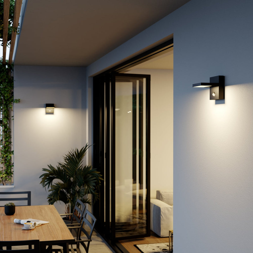 Applique Extérieur LED Compacte avec Détecteur — mise en situation