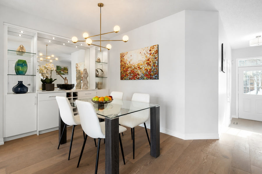 The Baer in a dining room