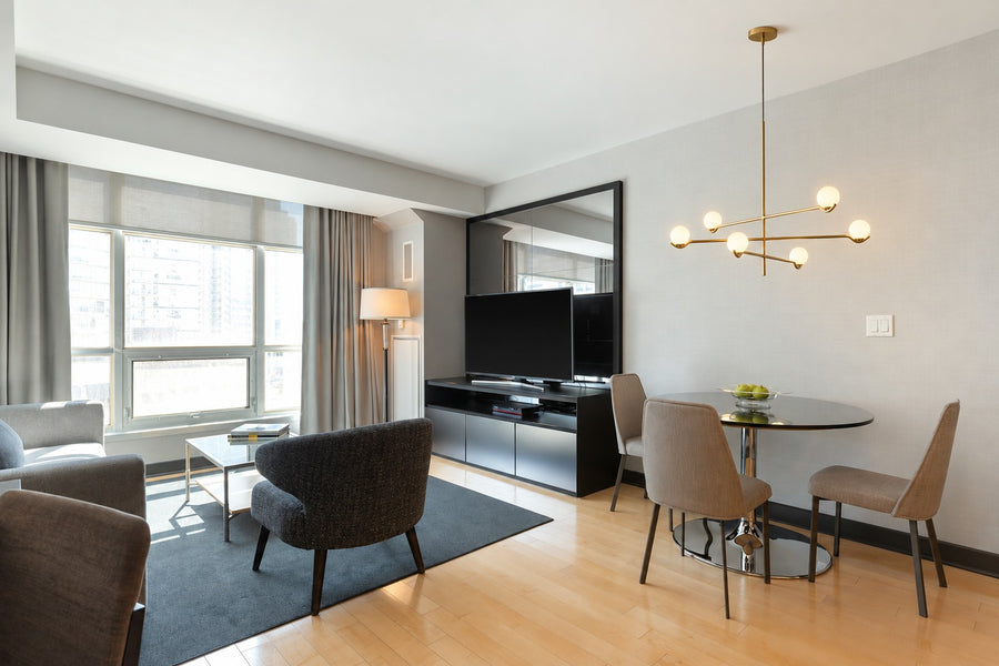 The Baer in a hotel suite