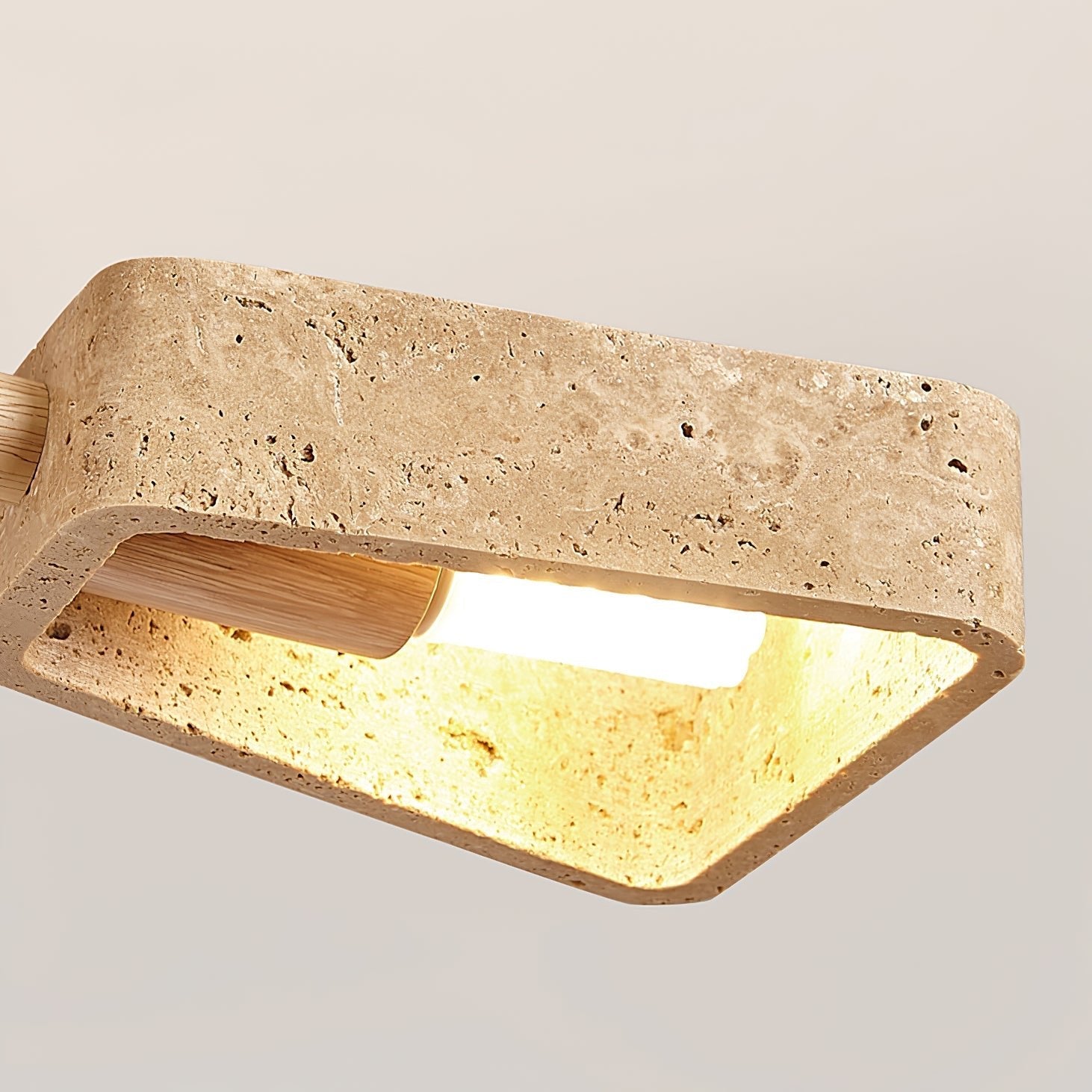 Lustre moderne Jyri en Bois et travertin jaune