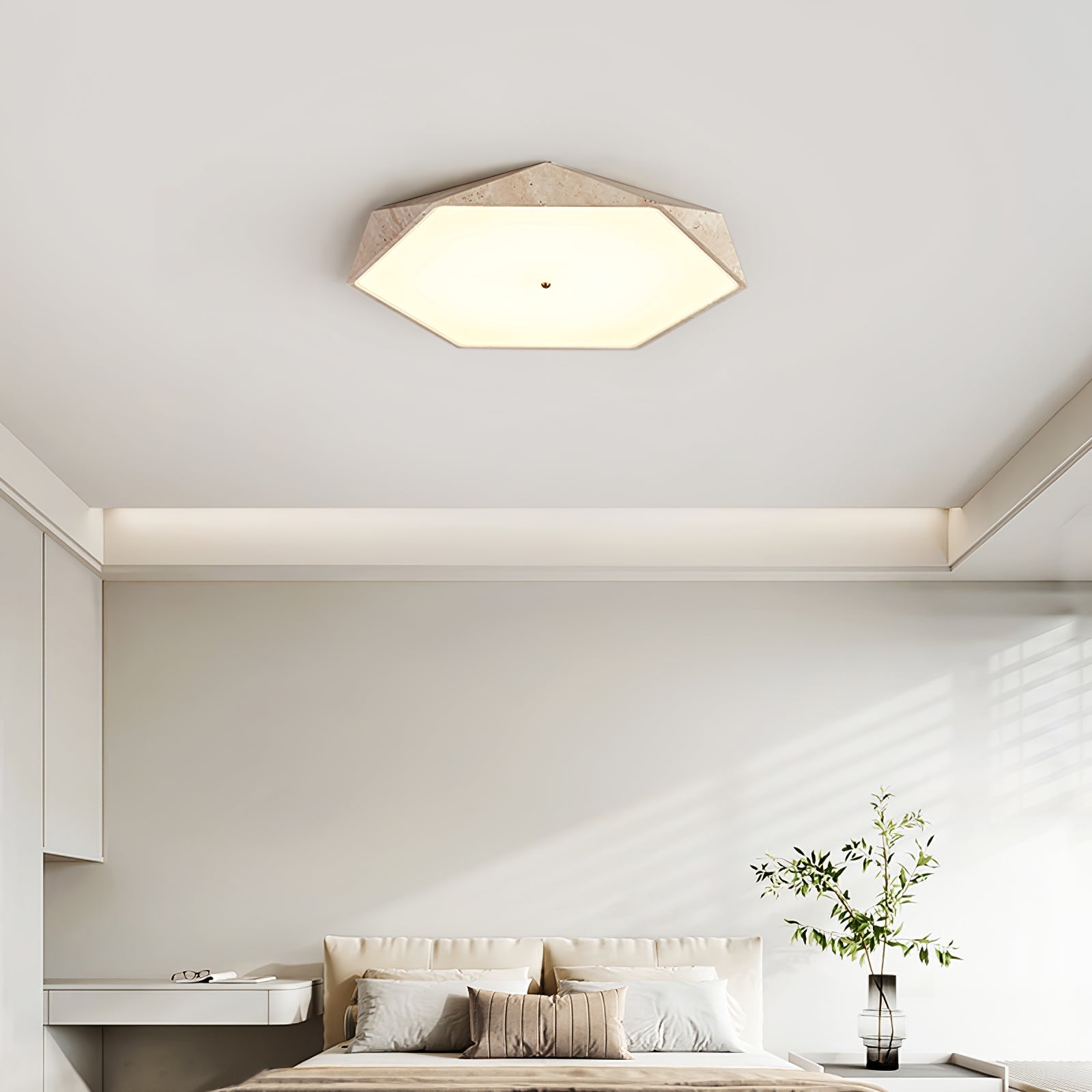 Plafonnier moderne Leith en pierre Travertin jaune et blanc
