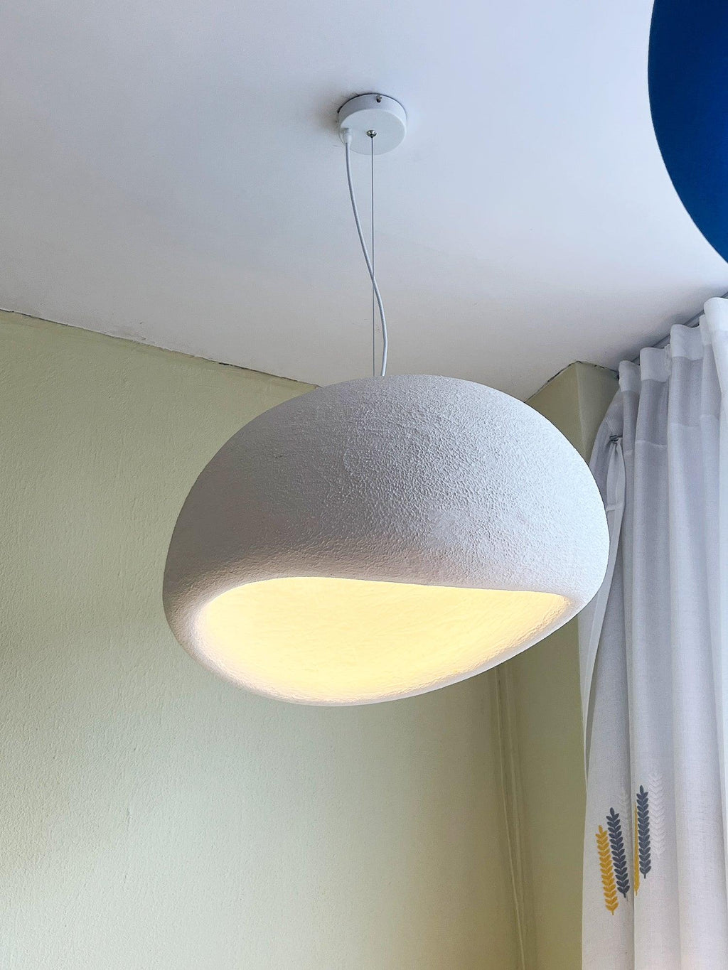 Suspension moderne Greger en Polystyrène blanc câble suspendu