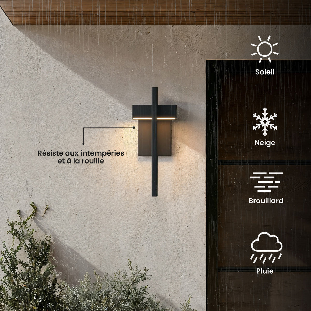 Applique lanterne noire en inox sur un mur clair : résiste aux intempéries et à la rouille, par soleil, neige, brouillard ou pluie