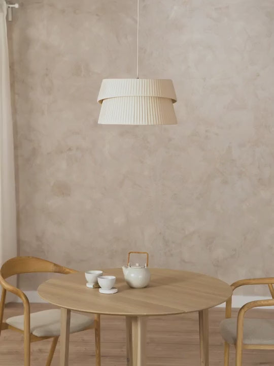 Suspension avec abat-jour asymétrique Elfrad - vidéo