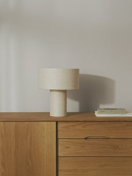 Lampe à poser en bouclette Tomi - vidéo