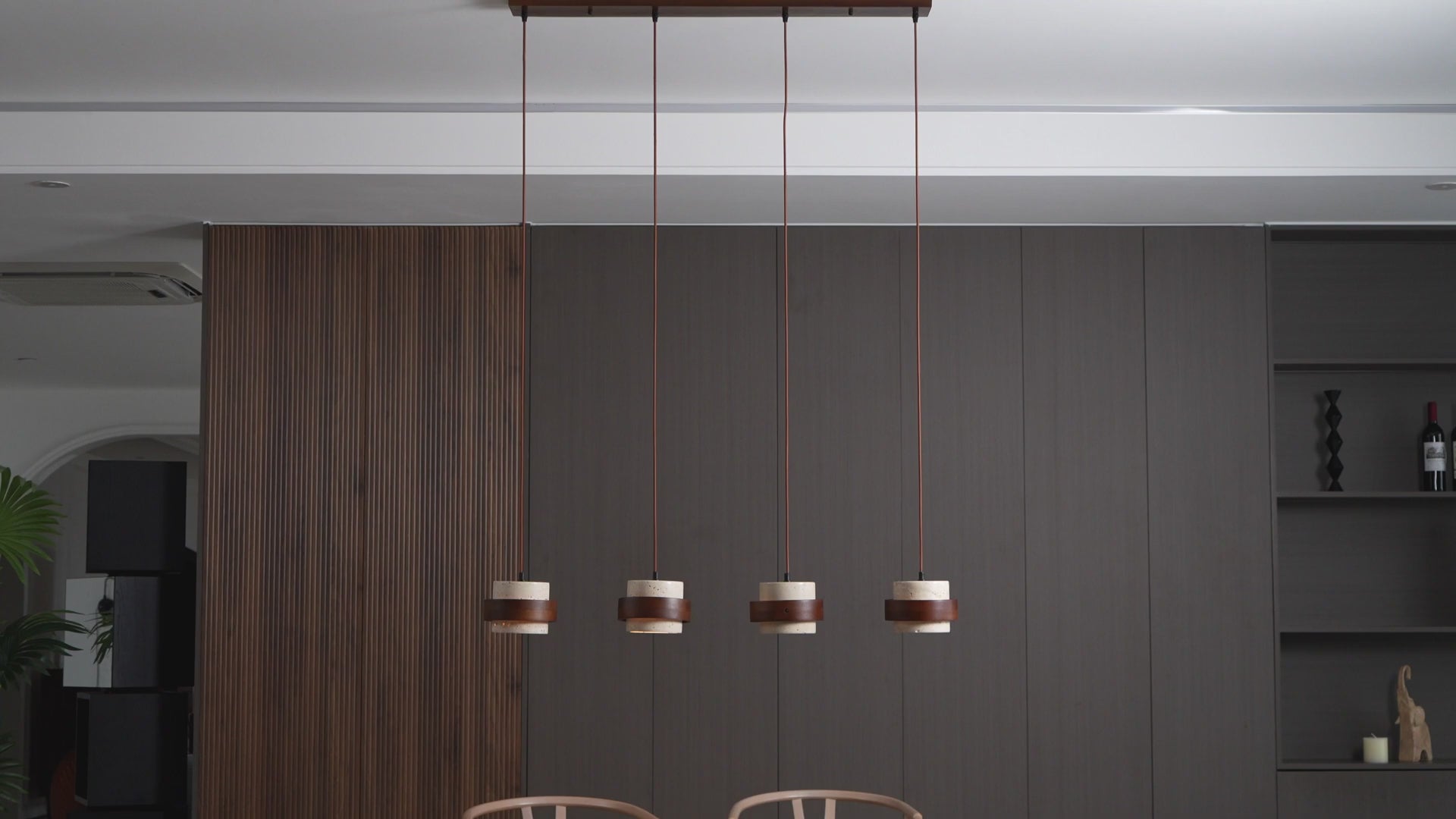 Stonova suspension minimaliste