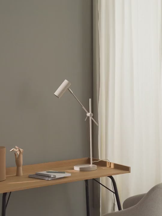 Lampe de bureau Galton - vidéo