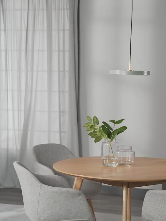 Suspension LED design Kurt - vidéo