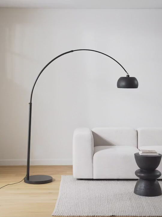 Grand lampadaire arc Dak - vidéo