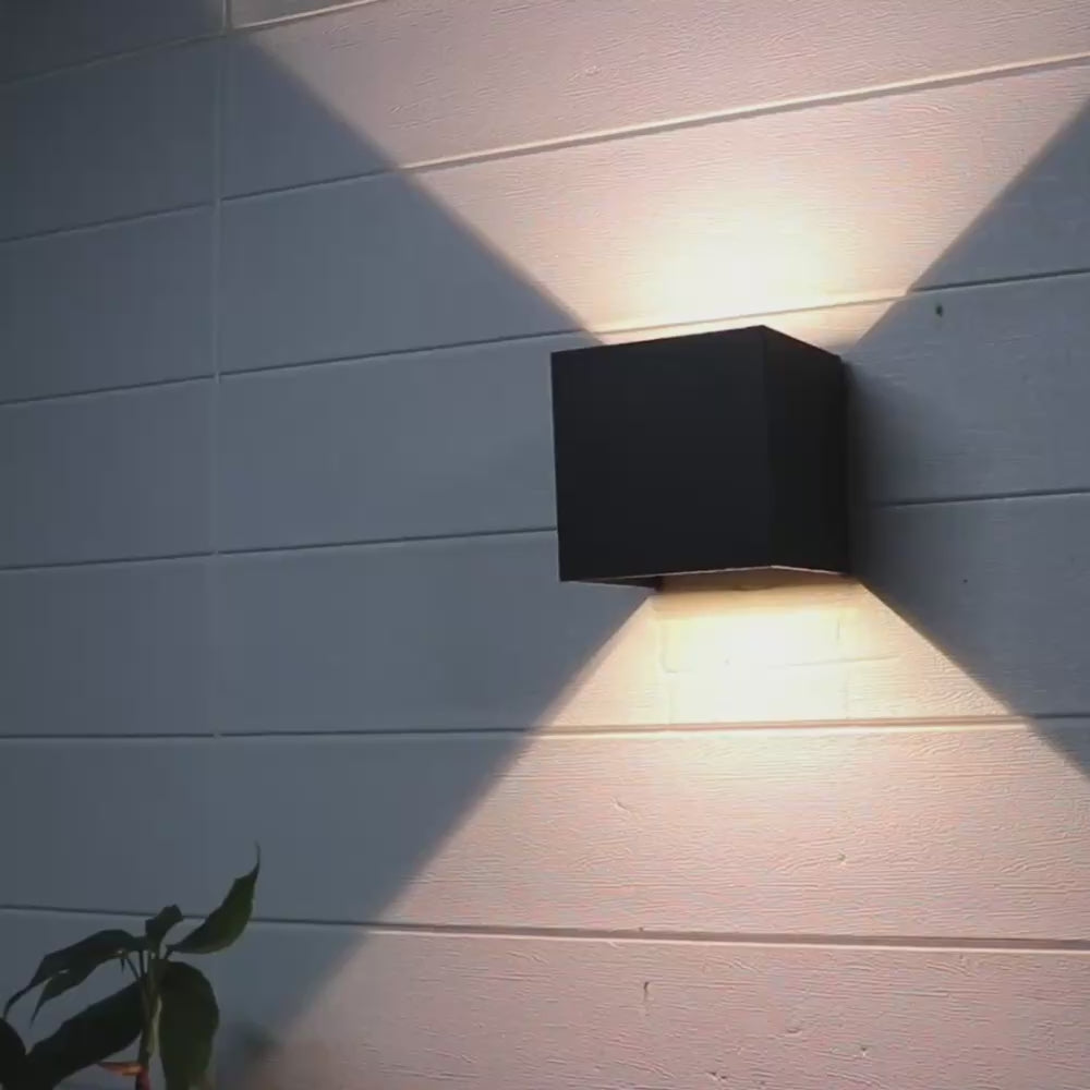 Applique Extérieur LED Cube Double Faisceau