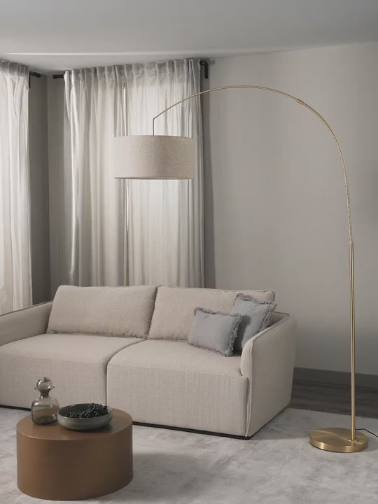 Grand lampadaire arc Cree - vidéo