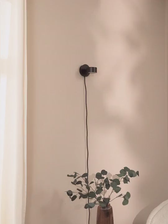Petite applique murale LED Auberon - vidéo