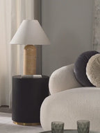 Grande lampe à poser avec socle en marbre Baldvin - vidéo