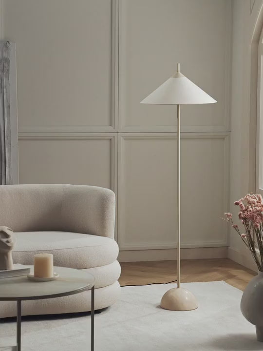 Lampadaire avec socle en marbre Archer - vidéo
